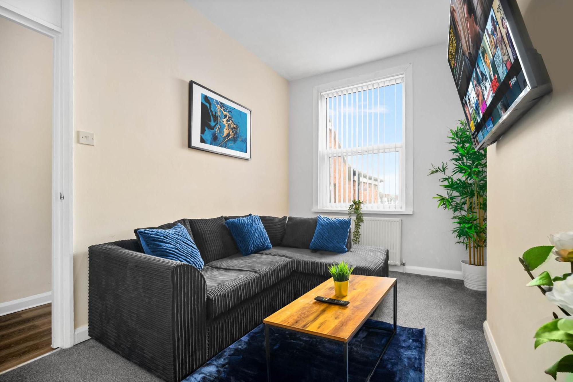 Two Bedroom Apartment - Single Beds - Accommodates 3 - Street Parking - Top Rated -Wbb West Bromwich Kültér fotó